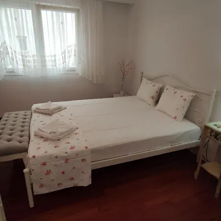 Appartamento Mimoza 2nd Floor *