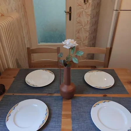 Apartment Mimoza 2nd Floor Athens
